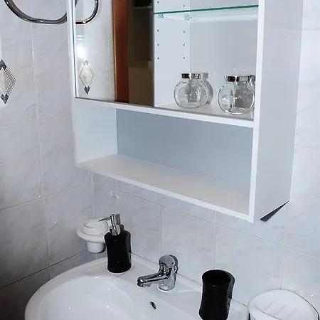 Tourism Apartment *